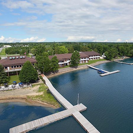 La Place Rendez-Vous Hotel Fort Frances Extérieur photo