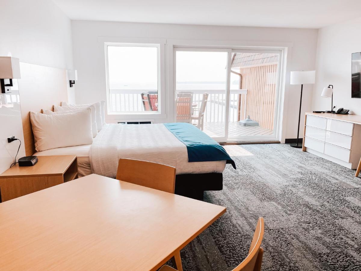 La Place Rendez-Vous Hotel Fort Frances Extérieur photo