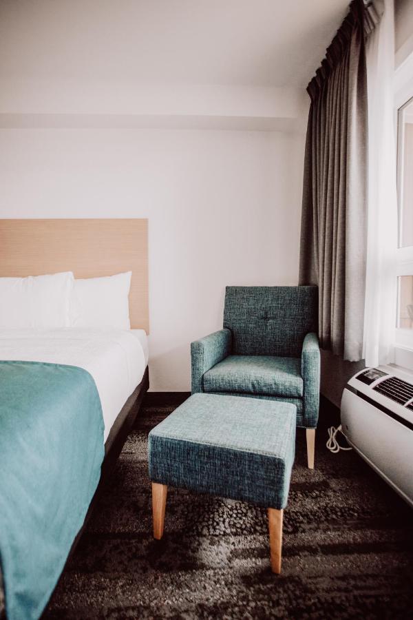 La Place Rendez-Vous Hotel Fort Frances Extérieur photo
